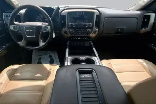 GMC Sierra 2500HD 2019 4x4 Denali 4dr Crew Cab SB