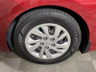 Hyundai ELANTRA 2020 SE 4p Sedana