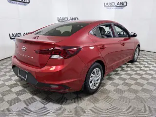 Hyundai ELANTRA 2020 SE 4p Sedana