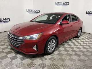 Hyundai ELANTRA 2020 SE 4p Sedana