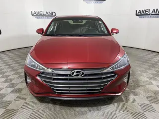 Hyundai ELANTRA 2020 SE 4p Sedana