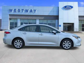 Toyota Corolla 2026 LE 4dr Sedan