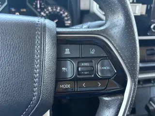 Toyota Tundra 2023 4x4 SR5 4dr CrewMax Cab Pickup SB