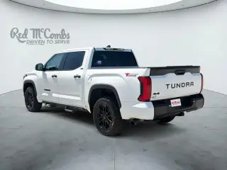 Toyota Tundra 2023 4x4 SR5 4dr CrewMax Cab Pickup SB