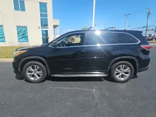 Toyota Highlander 2016 LE 4p SUV (3.5L V6)