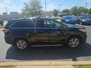 Toyota Highlander 2016 LE 4p SUV (3.5L V6)