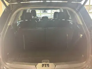Ford Explorer 2023 AWD XLT 4dr SUV