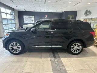 Ford Explorer 2023 AWD XLT 4dr SUV