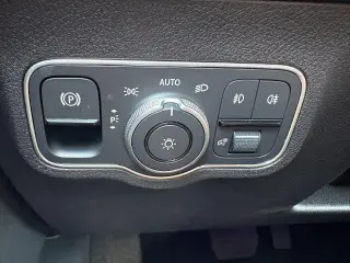 Mercedes-Benz GLB 2025 GLB 250 4dr SUV