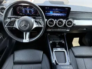 Mercedes-Benz GLB 2025 GLB 250 4dr SUV