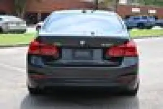 2018 BMW 3 Series 330i xDrive