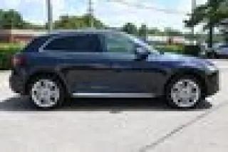2018 Audi Q5 2.0T quattro Premium Plus