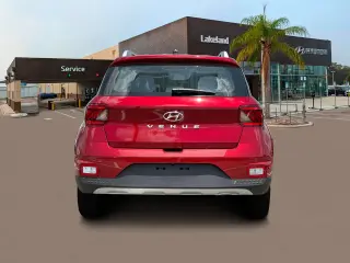Hyundai VENUE 2024 SEL 4p Crossover