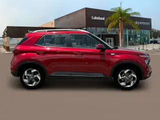 Hyundai VENUE 2024 SEL 4p Crossover