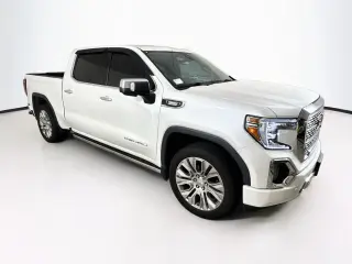 GMC Sierra 1500 2021 4x4 Denali 4dr Crew Cab 5.8 ft. SB