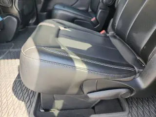 Chrysler Voyager 2025 LX 4dr Mini-Van