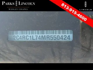 Chrysler Pacifica Hybrid 2021 Touring L 4dr Mini-Van