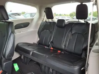 Chrysler Pacifica 2024 Touring L 4dr Mini-Van