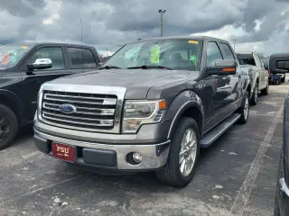 Ford F-150 2013 4x2 Lariat 4dr SuperCrew Styleside 5.5 ft. SB en español