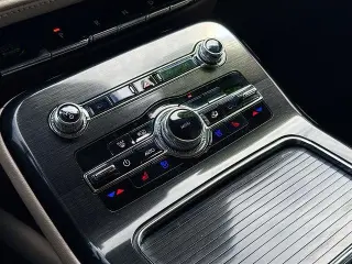 Lincoln Nautilus 2022 Reserve 4dr SUV
