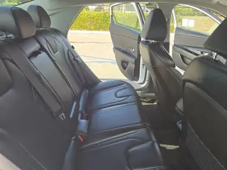 Hyundai ELANTRA Hybrid 2024 Limited 4dr Sedán