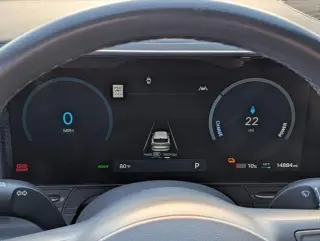 Hyundai KONA Eléctrico 2024 SEL 4p Crossover