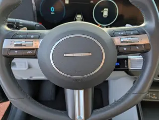 Hyundai KONA Eléctrico 2024 SEL 4p Crossover