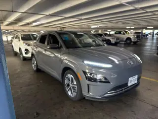 Hyundai KONA Eléctrico 2023 SEL 4p Crucero