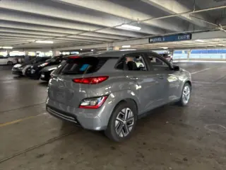 Hyundai KONA Eléctrico 2023 SEL 4p Crucero