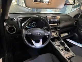 Hyundai KONA Eléctrico 2023 SEL 4p Crucero