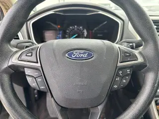 Ford Fusion 2017 SE 4p Sedan
