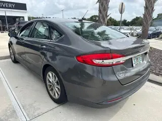 Ford Fusion 2017 SE 4p Sedan