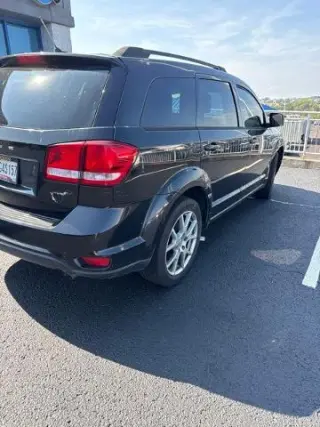 Dodge Journey 2012 SXT 4p SUV