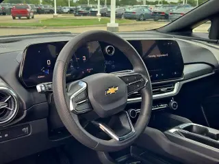 Chevrolet Equinox EV 2026 LT 1 4dr SUV