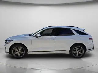 Genesis GV70 2024 AWD 2.5T Standard 4p SUV