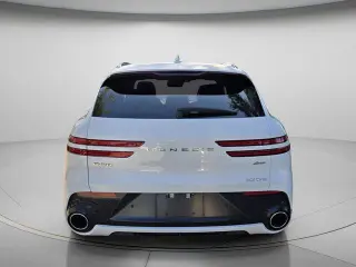 Genesis GV70 2024 AWD 2.5T Standard 4p SUV