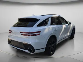 Genesis GV70 2024 AWD 2.5T Standard 4p SUV