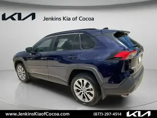 Toyota RAV4 2022 TRACCIÓN EN LAS CUATRO RUEDAS XLE Premium 4p SUV