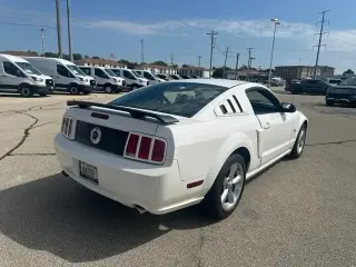 Ford Mustang 2008 GT Premium 2dr Fastback