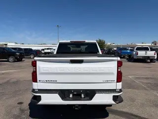 Chevrolet Silverado 1500 2024 4x2 Custom 4dr Doble Cab 6.6 ft. SB