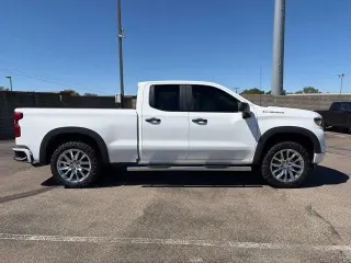 Chevrolet Silverado 1500 2024 4x2 Custom 4dr Doble Cab 6.6 ft. SB