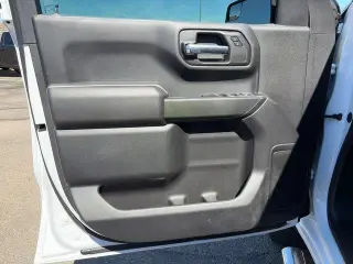 Chevrolet Silverado 1500 2024 4x2 Custom 4dr Doble Cab 6.6 ft. SB