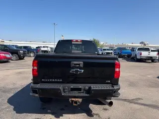 Chevrolet Silverado 2500HD 2017 4x4 LTZ 4dr Crew Cab SB