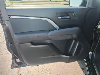 Chevrolet Colorado 2023 4x4 Z71 4p. Camioneta Cabina Completa 5 pies CB