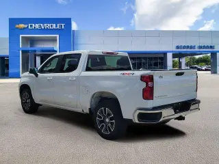 Chevrolet Silverado 1500 2024 4x4 LT 4dr Crew Cab 5.8 ft. SB con 2FL