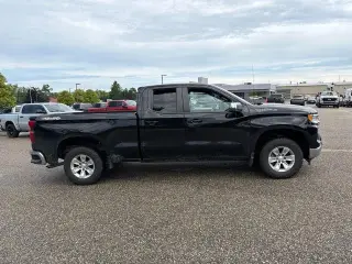 Chevrolet Silverado 1500 2022 4x4 LT 4p Cab doble 6.6 ft. CB con 1LT