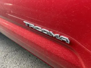Toyota Tacoma 2022 4x2 TRD Off-Road 4dr Double Cab 5.0 ft SB