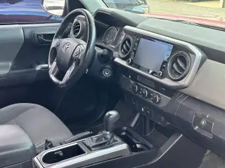 Toyota Tacoma 2022 4x2 TRD Off-Road 4dr Double Cab 5.0 ft SB