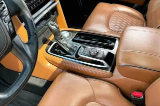 INFINITI QX80 2022 Tracción Total Sensory 4p SUV