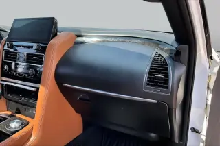 INFINITI QX80 2022 Tracción Total Sensory 4p SUV